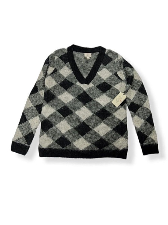 St. John's Bay Sweaters - St. John's Bay White and Black Checkerboard sweater small